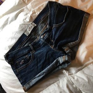Hollister jean shorts